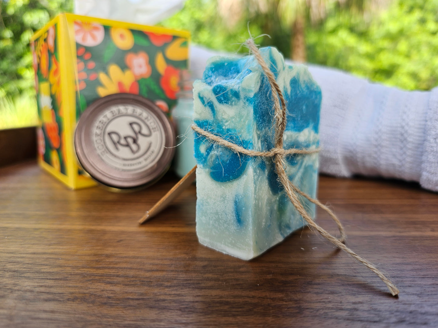Woodland Zest – Handcrafted Botanical Soap